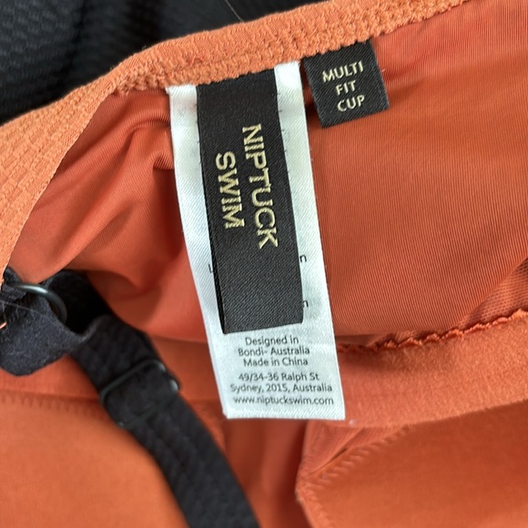 Nip Tuck Swim, Color Block, Textured, Tummy Control, One Piece Swimsuit SZ 4 - Picture 10 of 13